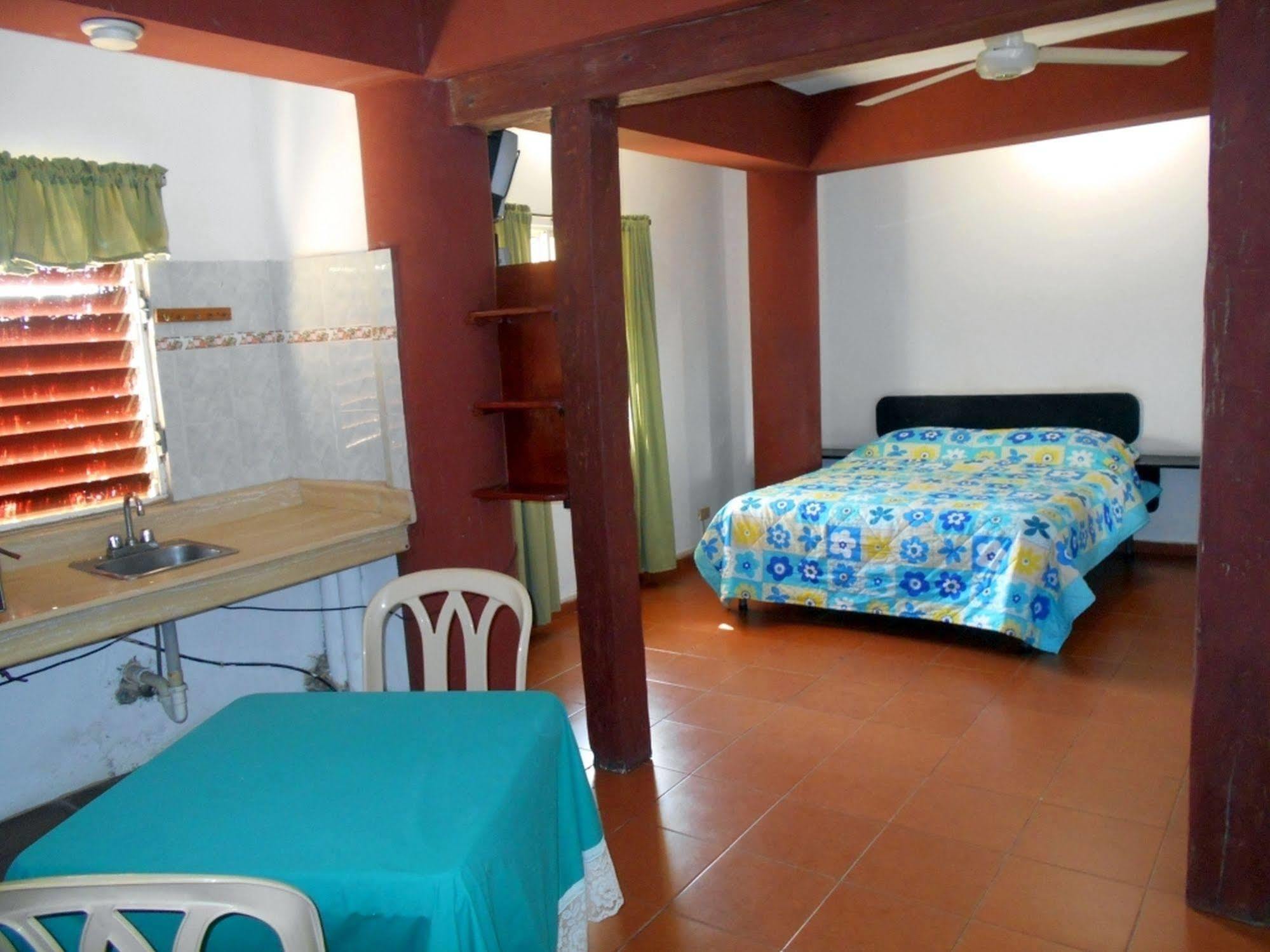 سانتو دومينجو Hostal Condo-Parque المظهر الخارجي الصورة