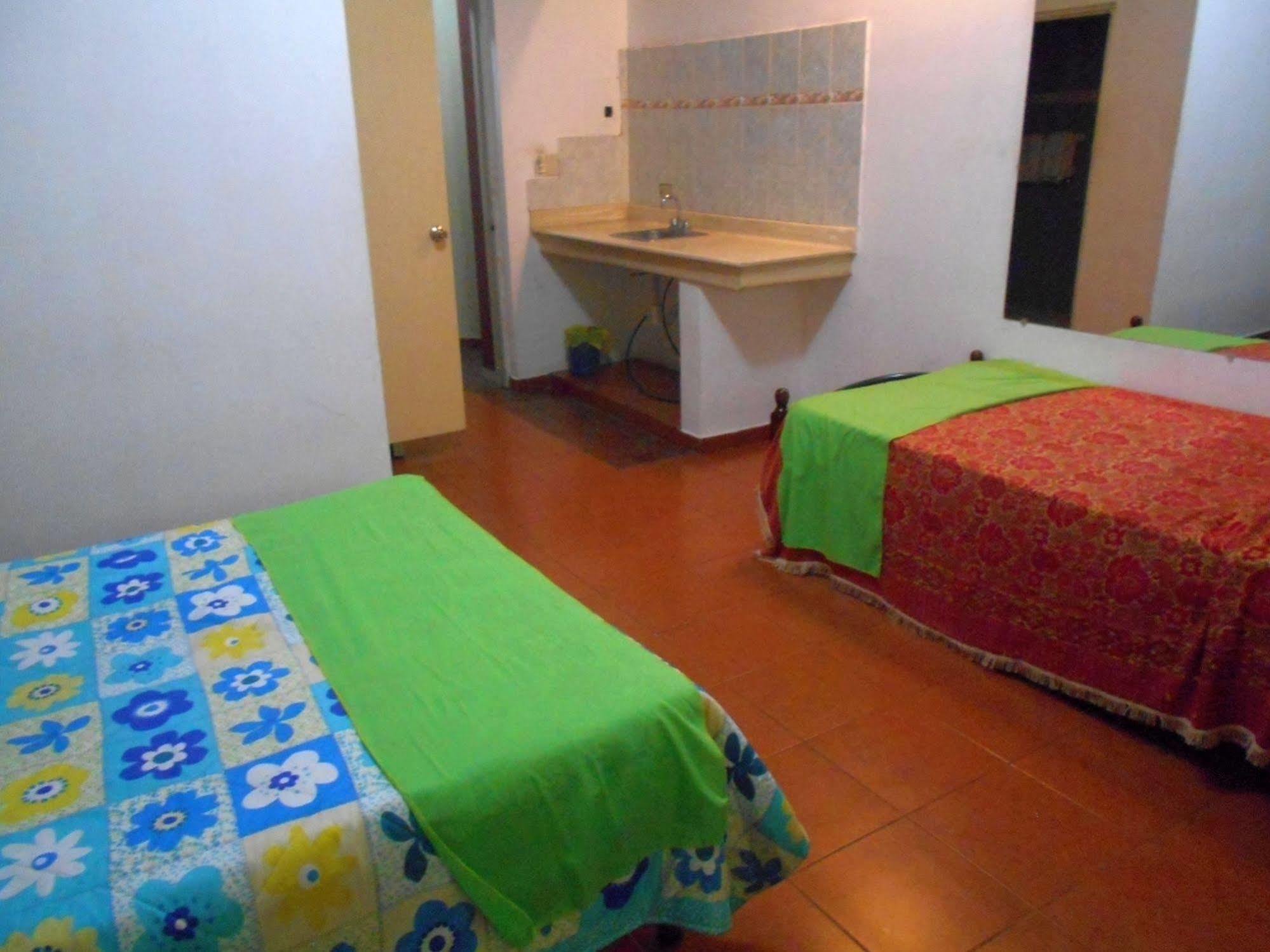 سانتو دومينجو Hostal Condo-Parque المظهر الخارجي الصورة